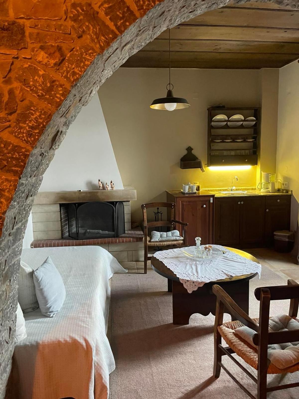 Αργουλιάς Apart otel Tzermiádon Dış mekan fotoğraf